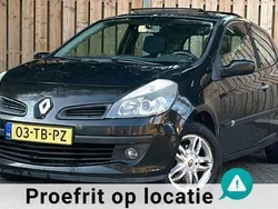 Zwart Gebruikt 2006 Renault Clio II Hatchback | € 1.399 (Eerlijke prijs)
