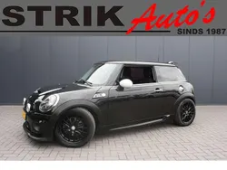 Zwart Gebruikt 2010 Mini Cooper S Hatchback | € 7.777 (Eerlijke prijs)