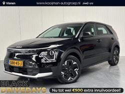 Zwart, metallic lak Gebruikt 2024 Kia e-Niro Light SUV | € 32.950 (Goede deal)
