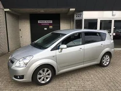 Grijs Gebruikt 2008 Toyota Verso Luna MPV | € 6.699 (Super prijs)