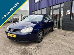 Blauw Gebruikt 2007 VW Golf V Trendline Hatchback | € 3.195 (Eerlijke prijs)