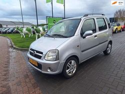 Grijs Gebruikt 2007 Opel Agila Hatchback | € 1.899 (Eerlijke prijs)