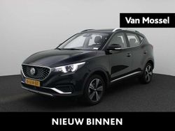 Zwart Gebruikt 2021 MG ZS Luxury Sedan | € 14.945 (Goede deal)