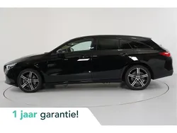 Zwart Gebruikt 2022 Mercedes CLA250 Sedan | € 28.950 (Super prijs)