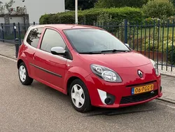 Rood Gebruikt 2011 Renault Twingo Collection Hatchback | € 1.450 (Super prijs)