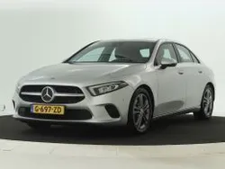 Grijs Gebruikt 2020 Mercedes A200 Style Sedan | € 25.450 (Eerlijke prijs)