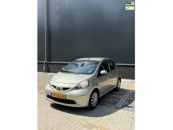 Beige Gebruikt 2008 Toyota Aygo Hatchback | € 1.699 (Goede deal)