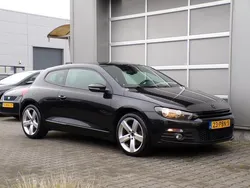 Zwart Gebruikt 2011 VW Scirocco Highline Coupé | € 5.450 (Eerlijke prijs)