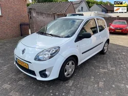 Wit Gebruikt 2011 Renault Twingo Authentique Hatchback | € 999 (Super prijs)