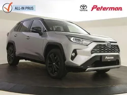 Zilver Gebruikt 2019 Toyota RAV4 Hybrid SUV | € 32.899 (Eerlijke prijs)