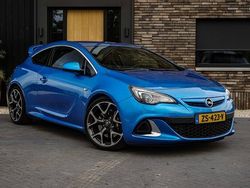 Blauw Gebruikt 2014 Opel Astra OPC Hatchback | € 14.850 (Goede deal)