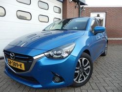Blauw Gebruikt 2015 Mazda 2 Hatchback | € 8.850 (Eerlijke prijs)