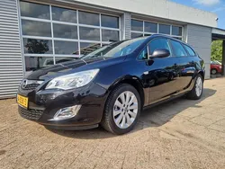 Zwart Gebruikt 2011 Opel Astra Sport Stationwagen | € 2.749 (Goede deal)