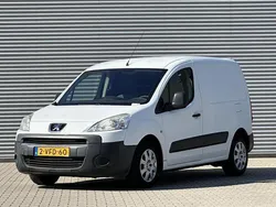 Wit Gebruikt 2009 Peugeot Partner MPV | € 2.250 (Eerlijke prijs)