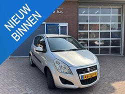 Grijs Gebruikt 2013 Suzuki Splash Comfort Hatchback | € 10.250 (Iets duurder)