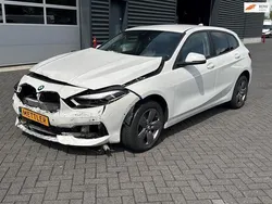 Wit Gebruikt 2020 BMW 118 Hatchback | € 7.950