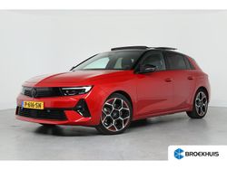 Rood Gebruikt 2022 Opel Astra GS Line Hatchback | € 25.395 (Eerlijke prijs)
