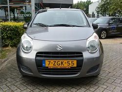 Grijs, metallic lak Gebruikt 2015 Suzuki Alto Hatchback | € 7.250 (Eerlijke prijs)