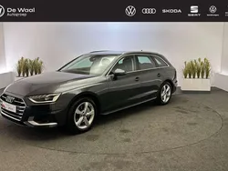Grijs, metallic lak Gebruikt 2022 Audi A4 Advanced Stationwagen | € 36.395 (Eerlijke prijs)