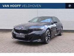 Zwart Nieuw 2025 BMW i5 M Sport Sedan | € 97.730 (Duur)