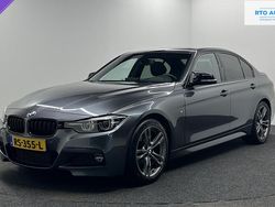 Grijs Gebruikt 2018 BMW 318 Executive Sedan | € 999.999