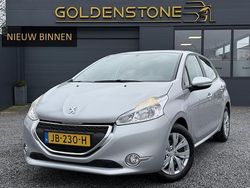 Grijs Gebruikt 2014 Peugeot 208 Allure Hatchback | € 4.743 (Super prijs)