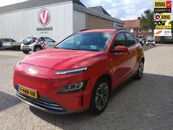 Rood Gebruikt 2022 Hyundai Kona SUV | € 26.950 (Eerlijke prijs)
