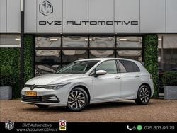 Wit Gebruikt 2022 VW Golf VIII Active Hatchback | € 22.950 (Eerlijke prijs)