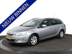 Grijs Gebruikt 2011 Opel Astra Stationwagen | € 2.950 (Eerlijke prijs)