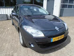 Hatchback Gebruikt 2011 Renault Mégane III Dynamique Hatchback | € 4.950 (Eerlijke prijs)