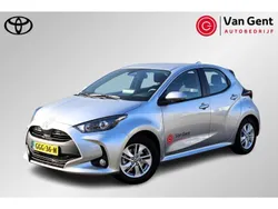 Grijs Gebruikt 2024 Toyota Yaris Active Hatchback | € 26.999 (Duur)
