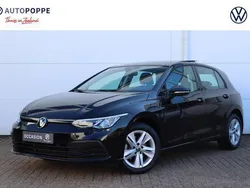 Hatchback Gebruikt 2021 VW Golf VIII Life Hatchback | € 19.950 (Eerlijke prijs)