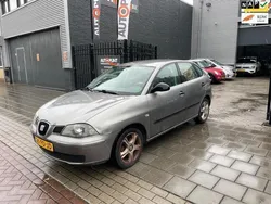 Grijs Gebruikt 2004 Seat Ibiza Stella Hatchback | € 999 (Eerlijke prijs)
