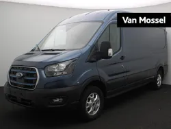 Blauw Gebruikt 2023 Ford E-Transit Trend Van | € 36.940 (Eerlijke prijs)