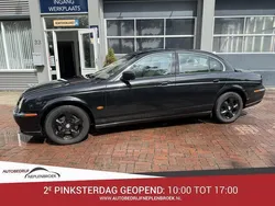 Zwart, metallic lak Gebruikt 2001 Jaguar S-Type Executive Sedan | € 1.500