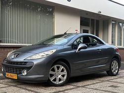 Grijs Gebruikt 2009 Peugeot 207 CC Cabriolet | € 2.000 (Goede deal)