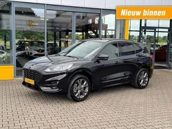 Zwart Gebruikt 2021 Ford Kuga ST-Line SUV | € 21.895 (Goede deal)
