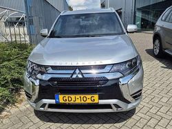 Zilver Gebruikt 2020 Mitsubishi Outlander Instyle SUV | € 24.000 (Eerlijke prijs)