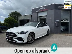 Wit Gebruikt 2023 Mercedes C200 AMG Sedan | € 44.999 (Goede deal)