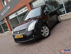 Zwart Gebruikt 2010 Suzuki Swift Comfort Hatchback | € 3.450 (Eerlijke prijs)