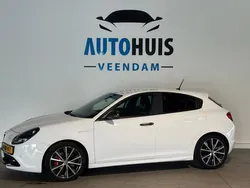 Wit Gebruikt 2016 Alfa Romeo Giulietta Veloce Hatchback | € 17.500 (Eerlijke prijs)