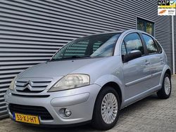 Grijs, metallic lak Gebruikt 2007 Citroën C3 Exclusive Hatchback | € 2.495 (Duur)