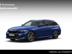 Blauw Gebruikt 2024 BMW 330 Shadowline Stationwagen | € 47.895 (Iets duurder)