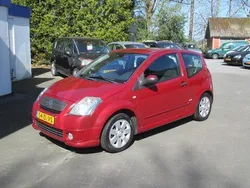 Rood Gebruikt 2008 Citroën C2 VTR Sport Hatchback | € 2.295 (Eerlijke prijs)