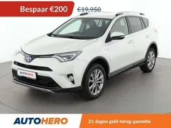 Wit Gebruikt 2017 Toyota RAV4 Hybrid Executive SUV | € 19.449 (Goede deal)