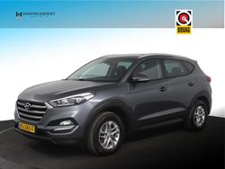 Grijs, metallic lak Gebruikt 2015 Hyundai Tucson Premium SUV | € 11.249 (Eerlijke prijs)
