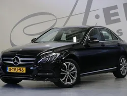 Zwart Gebruikt 2014 Mercedes C200 Avantgarde Sedan | € 18.950 (Iets duurder)