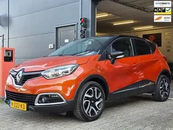 Oranje Gebruikt 2015 Renault Captur Dynamique SUV | € 10.440 (Eerlijke prijs)