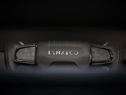 Blauw Gebruikt 2021 Lynk & Co 01 SUV | € 24.950 (Eerlijke prijs)