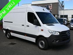 Wit Gebruikt 2021 Mercedes Sprinter Van | € 28.950